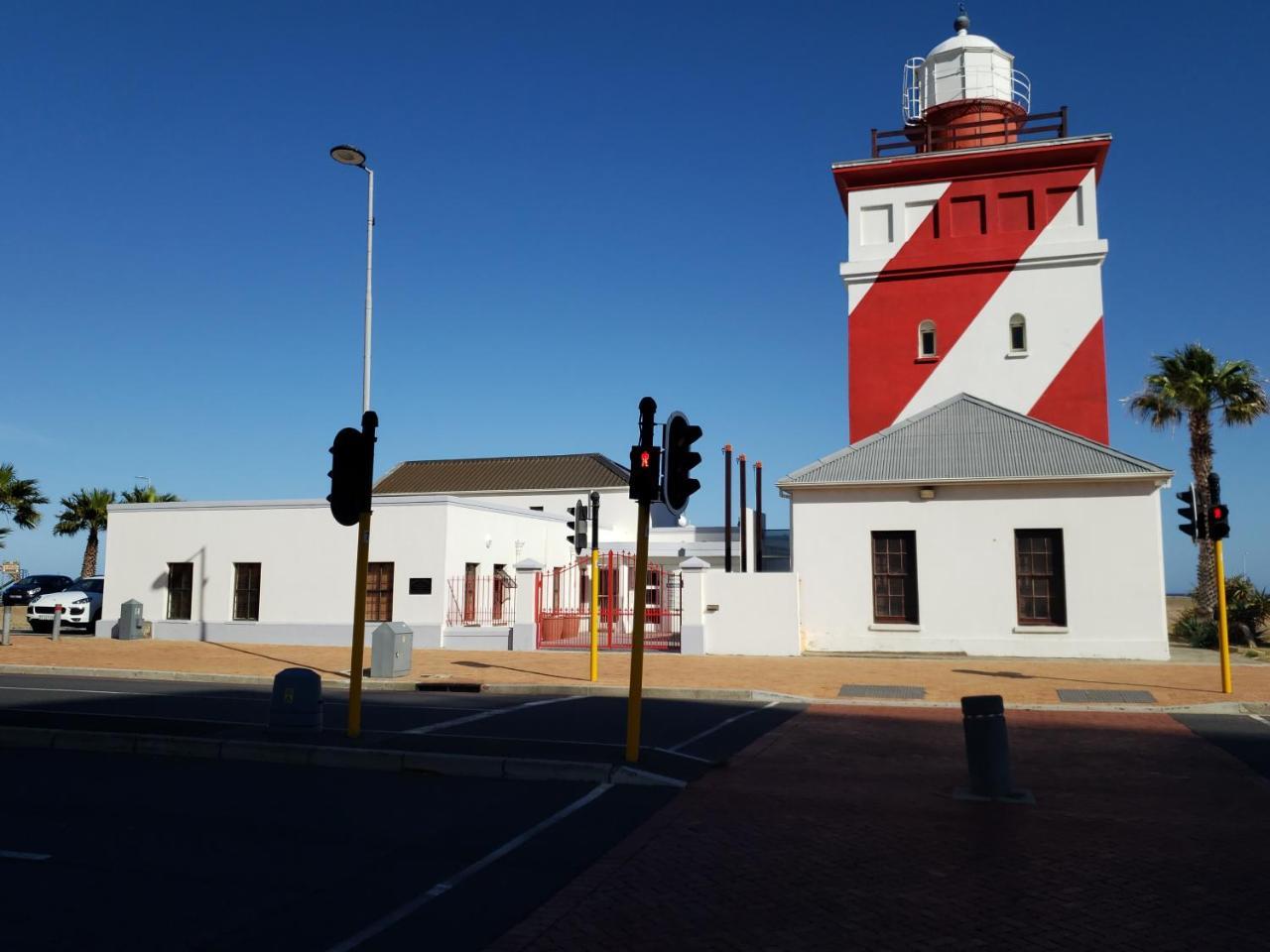 Point B Guest House -Sustainable Solar Energy Cape Town Luaran gambar